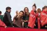 Райан Рейнольдс подвергся критике за "отвратительную" обложку TIME: фанаты сомневаются в причинах награды для него и Блейк Лайвли