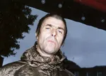 Лиам Галлахер под давлением матери своего внебрачного ребенка: новые требования по увеличению алиментов