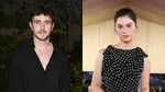 Грейси Абрамс и Пол Мескал на красной дорожке: отдельные появления на премьере "Истории..."
