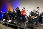 Музыкальная легенда разжигает конфликт с Илоной Маском новым хитом, направленным против миллиардера