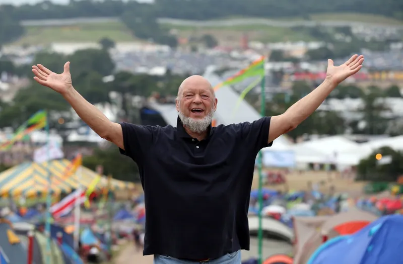 Основатель фестиваля Glastonbury сэр Майкл Ивис делает удивительное заявление о принце Гарри, когда тот становится рыцарем