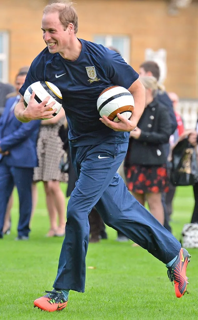 Принц Уильям посетил чемпионат по футболу с принцем Джорджем после отмены королевских обязанностей