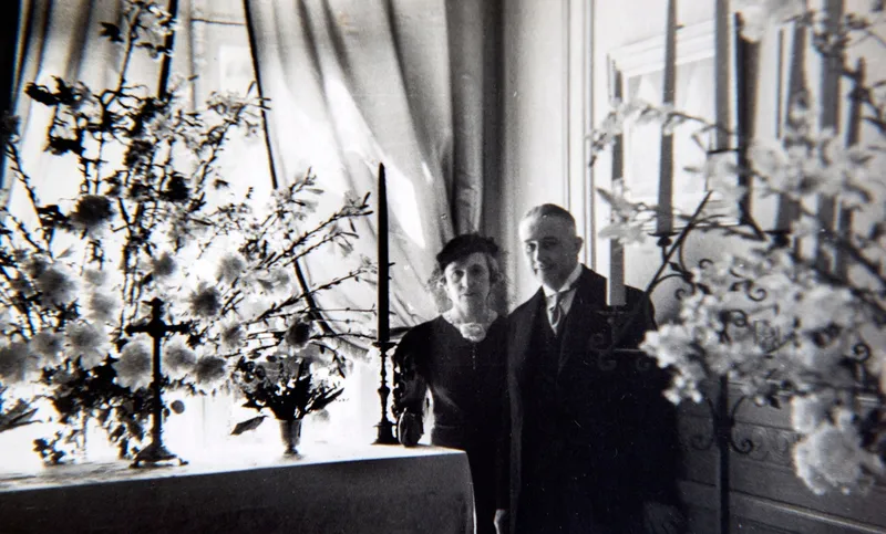 Несчастная свадьба Эдварда VIII и Уоллис Симпсон, состоявшаяся в этот день в 1937 году