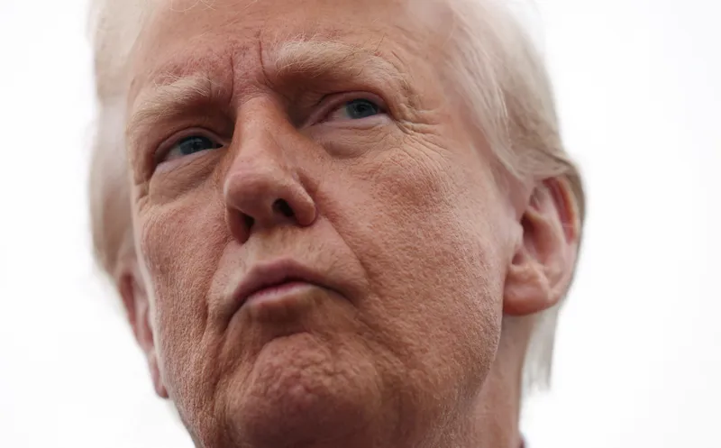 Трамп поддержал Сидни Суини после скандала с рекламой её джинсов