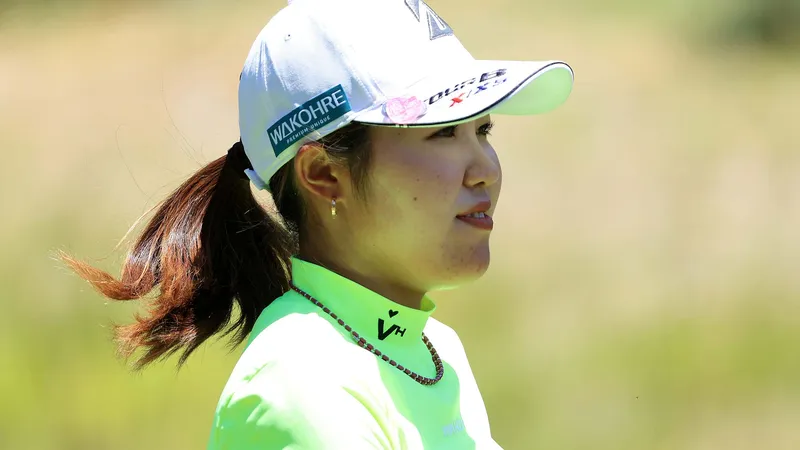 Аяка Фуруэ начинает сильно в сезоне LPGA