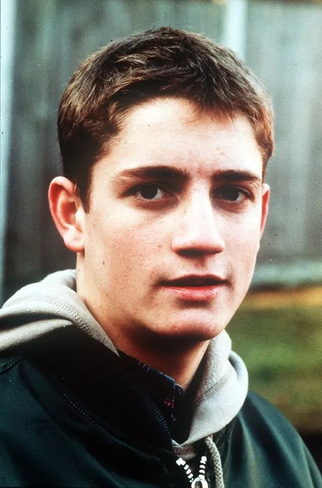 Два легендарных персонажа Brookside вернутся в эпизоде кроссовера Hollyoaks, посвященном 30-летию сериала на экранах