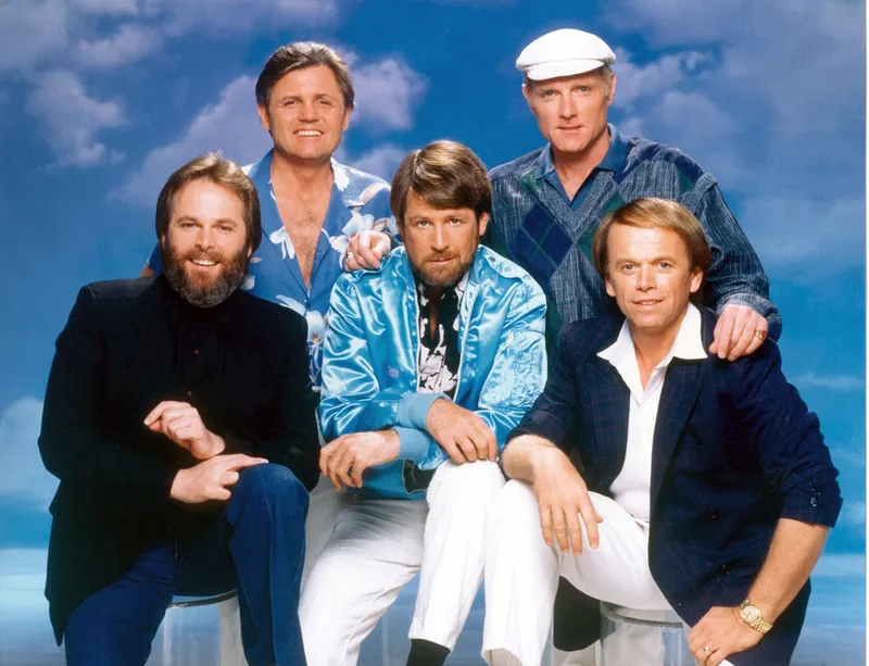 Семья Брайана Уилсона, участника группы Beach Boys, страдающего от деменции, ищет опеку после смерти его жены