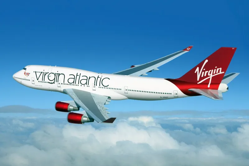 Рейс Virgin Atlantic из Манчестера в Нью-Йорк был остановлен мгновение перед взлетом из-за пассажира...