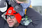 Джессика Бил поделилась редким фото с сыновьями на фоне неожиданной болезни Джастина Тимберлейка