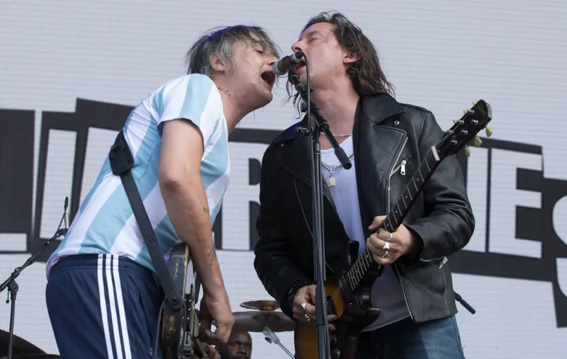 Фанаты The Libertines недовольны одним моментом их выступления на Гластонбери в последний день фестиваля