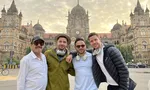Райан Томас утверждает, что его покойный отец Дуги "возродился в виде голубя" — и теперь птица не уходит от него