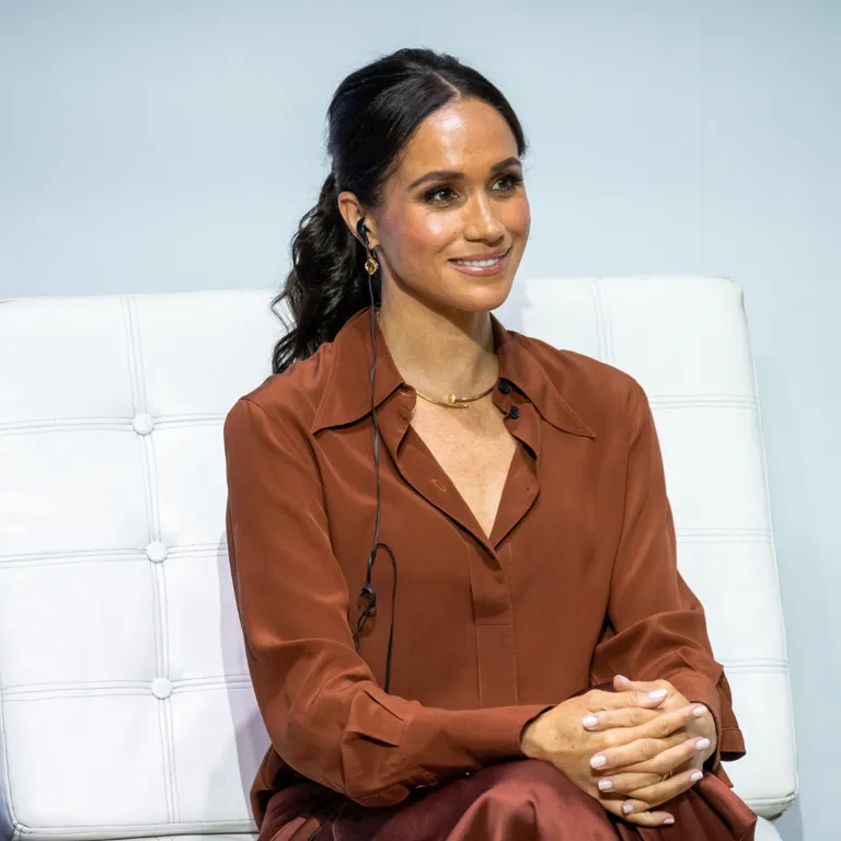 Меган Markle опубликовала ранее не опубликованное фото Лилибет к её четвертому дню рождения