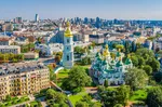 София Ричи показала новый драматичный стиль волос после слухов о измене