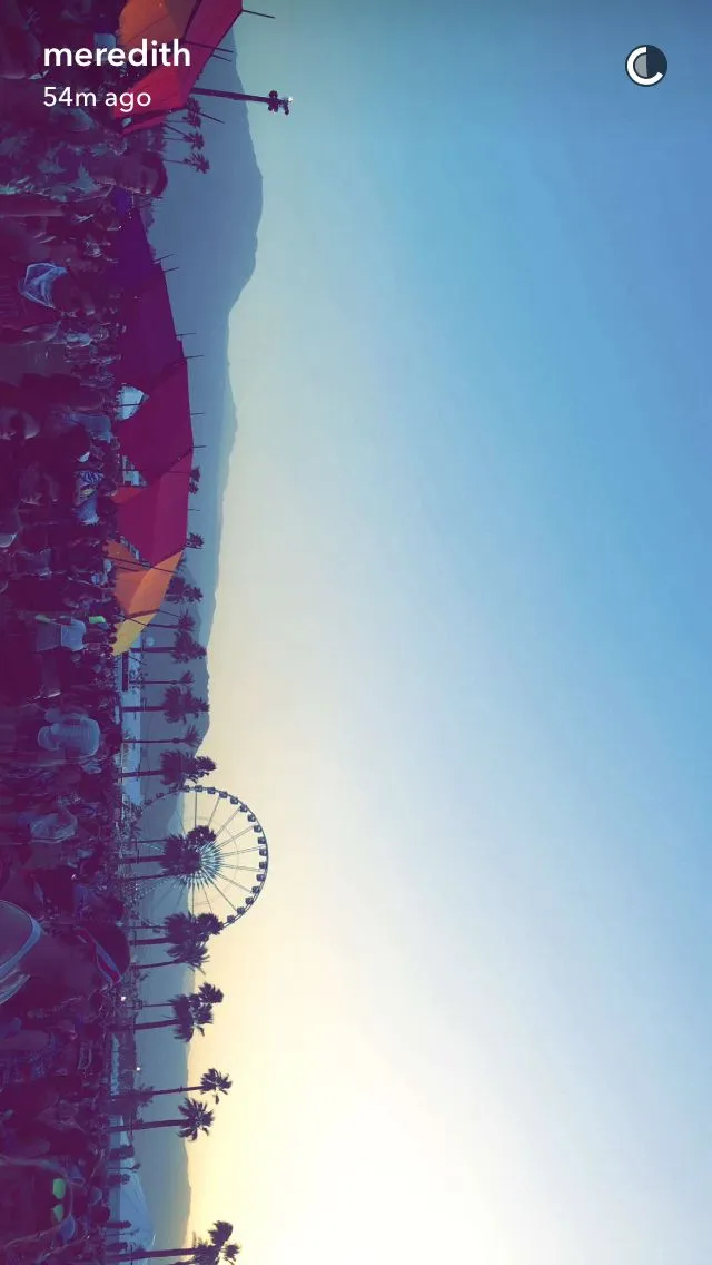 Опасный момент на Coachella: певец упал на сцене, пытаясь сделать сложный бэкфлип