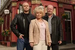 Звезда EastEnders делится горем из-за трагической смерти любимого брата в трогательном посте