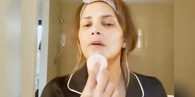 Холли Берри делится трогательным моментом с boyfriend Ваном Хантом во время отпуска