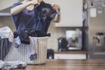 Пара чувствует себя недооцененной из-за отказа родственника вернуть деньги за билеты на поездку к племяннику