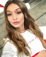 Гиги Хадид и Брэдли Купер: новая пара на Instagram после слухов об Engagement