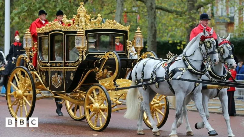 Король Чарльз мог путешествовать на карете на церемонии Trooping the Colour - сообщает рапорт