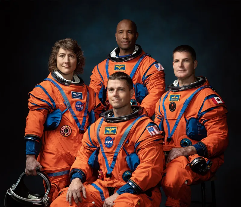 Экипаж с первым космонавтом из Турции готовится к запуску на...
