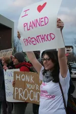 Звезды поддерживают Planned Parenthood: кто из знаменитостей присоединился к инициативе?