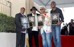 Умер Майкл Самлер из Kool & The Gang: трагическая авария унесла жизнь "Чикаго Майка" в 71 год