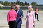 Король Чарльз прибывает в Северную Америку на фоне конфликта с принцем Гарри