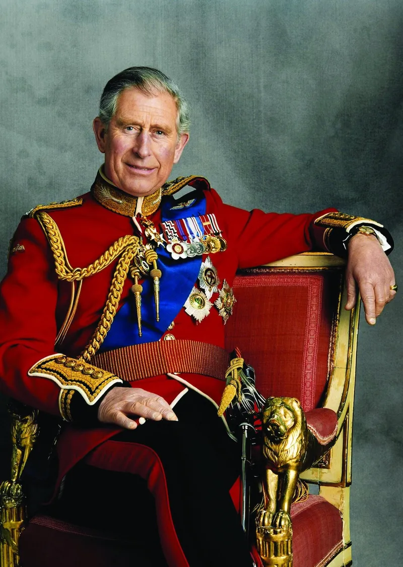 Официальный портрет короля Чарльза был испорчен активистами за права животных