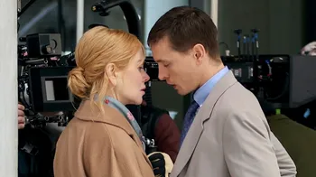 Как сцена из эротического триллера Николь Кидман "Babygirl" вдохновила трек на новом альбоме Тейлор Свифт "Жизнь шоугёрл"