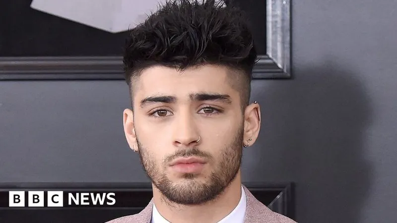 Зейн Малик рассказал о расизме в One Direction: 'Я усердно работал в белой группе'