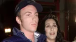 Шокирующие кадры: сын Шер, Элайджа Блу Оллман, в бедственном состоянии у популярного заведения Лос-Анджелеса на фоне борьбы с зависимостью