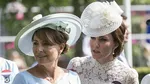 Кейт Миддлтон пропустила Аскот, но Каролина и Ализе Тевене с улыбками ждут принца Уильяма на второй день праздника