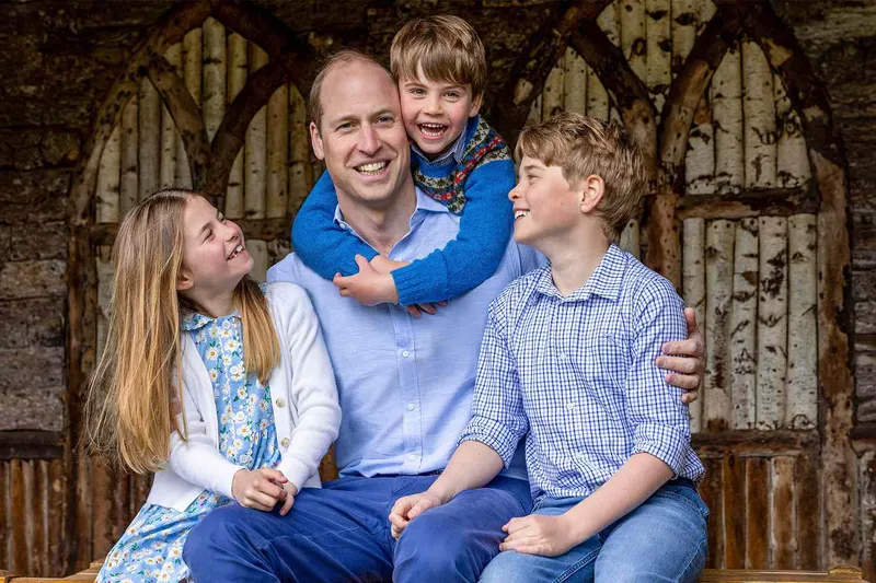 Фотография принца Уильяма ко Дню отца вызвала одинаковые комментарии у поклонников