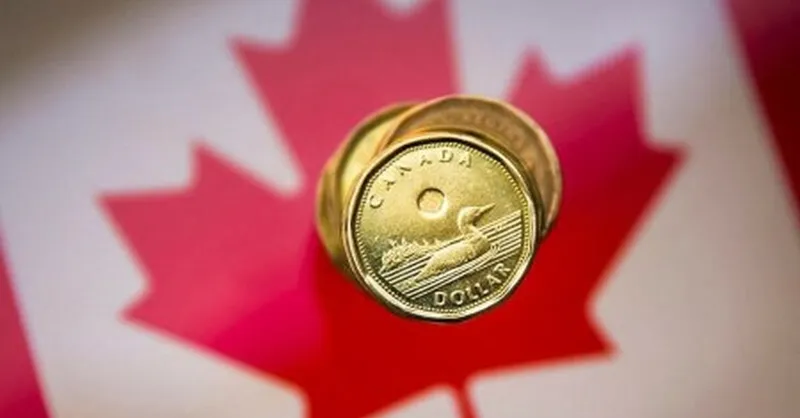 Канадский доллар укрепляется, ставка benchmark...