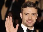Джастин Тимберлейк делится редкими фото сыновей с Джессикой Бил на День отца
