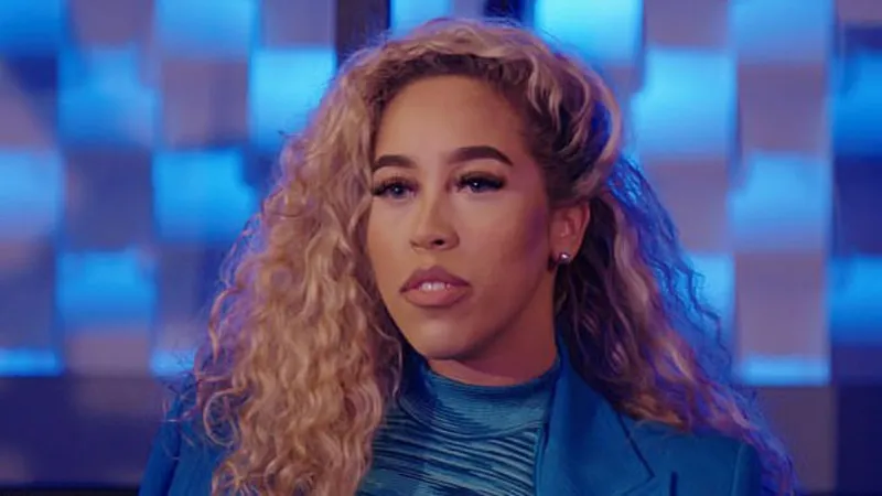 Дани Имберт из TOWIE высказалась после разоблачения о своей связи с двумя звездами Love Island, которые изменили своим партнерам