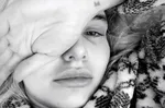 Хелен Фланаган откровенно делится трудностями совместного воспитания с экс-мужем Скоттом Синклером и чувством вины матери из-за разных отношений с тремя детьми