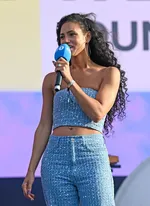 Беременная Вик Хоуп веселится на Big Weekend Radio One с Грегом Джеймсом и Джейми Лэйнгом