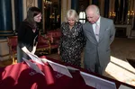 Король Чарльз провел трогательную встречу с бывшими товарищами по Королевскому флоту в Букингемском дворце