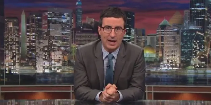 Джон Оливер возвращается в 'Last Week Tonight', говорит о Трампе в 2024 году и эпизоде, который не стареет хорошо