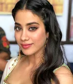 "Dhadak 2: Задержка из-за CBFC? Каран Джохар раскрывает детали"